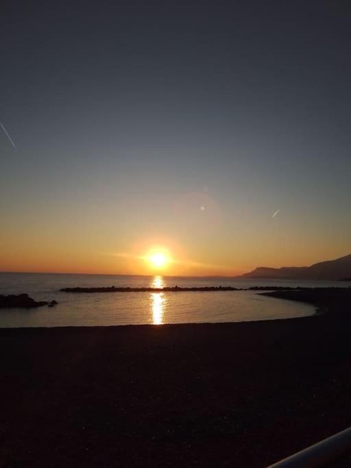 Alma Casa Vacanze Codice Citra 008065 Lt 0282 Ventimiglia Exteriör bild
